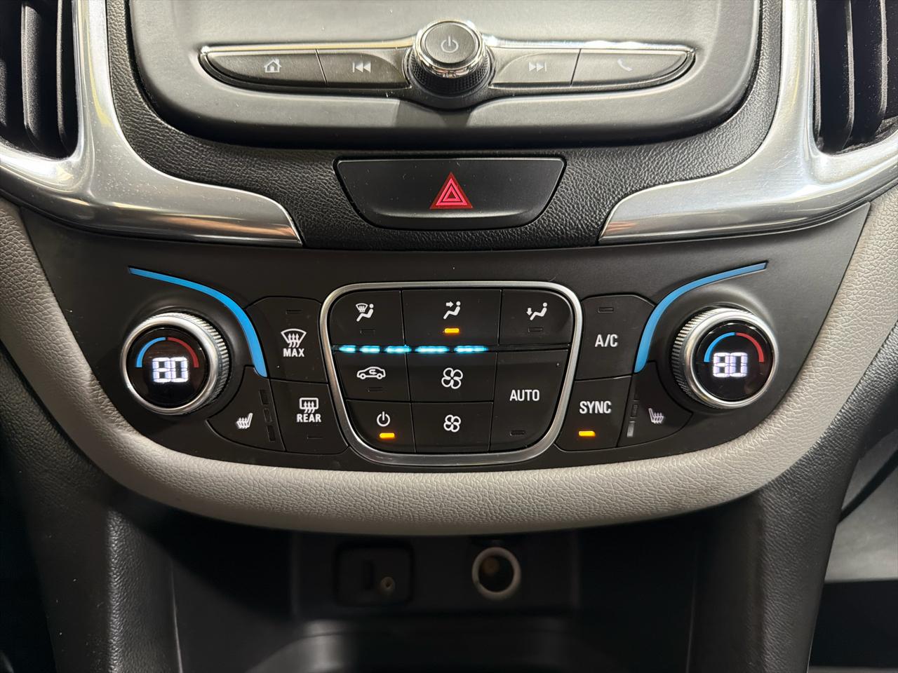 Chevrolet Equinox AWD 4dr LT w/1LT 2018