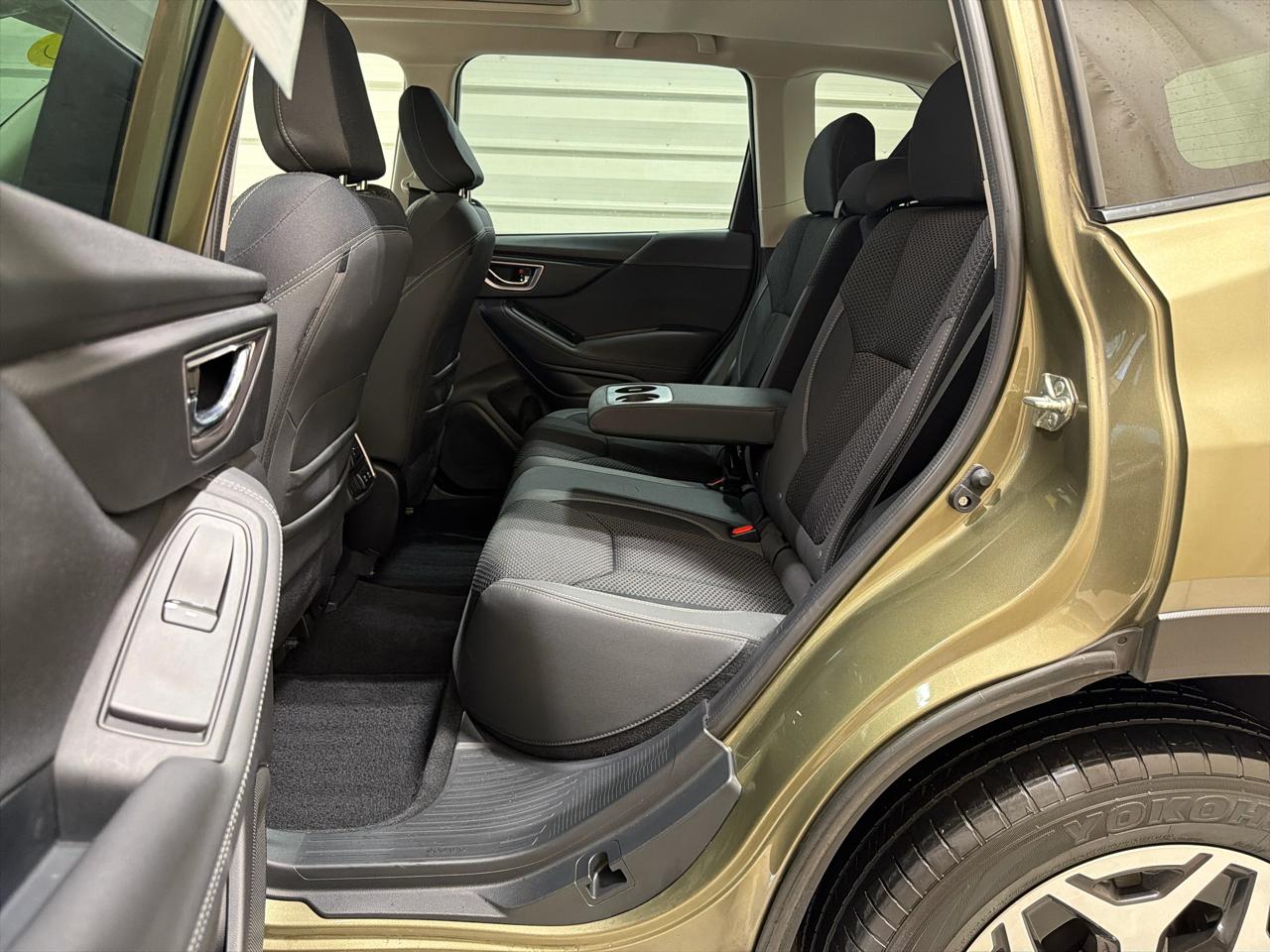 Subaru Forester Premium CVT 2022