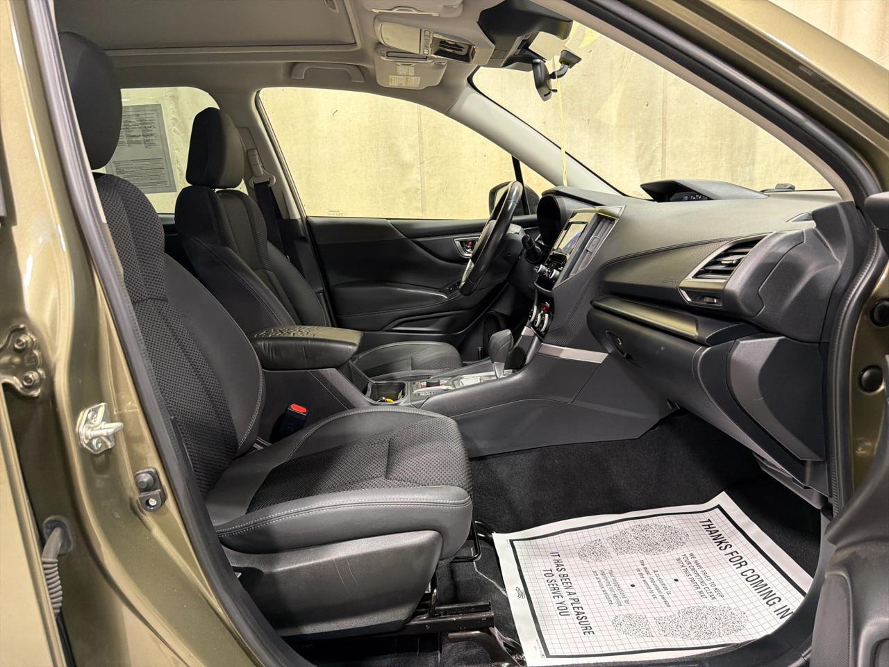 Subaru Forester Premium CVT 2022