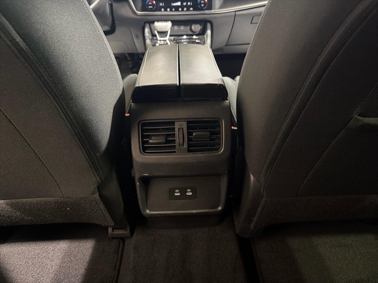 Nissan Rogue AWD SV 2024