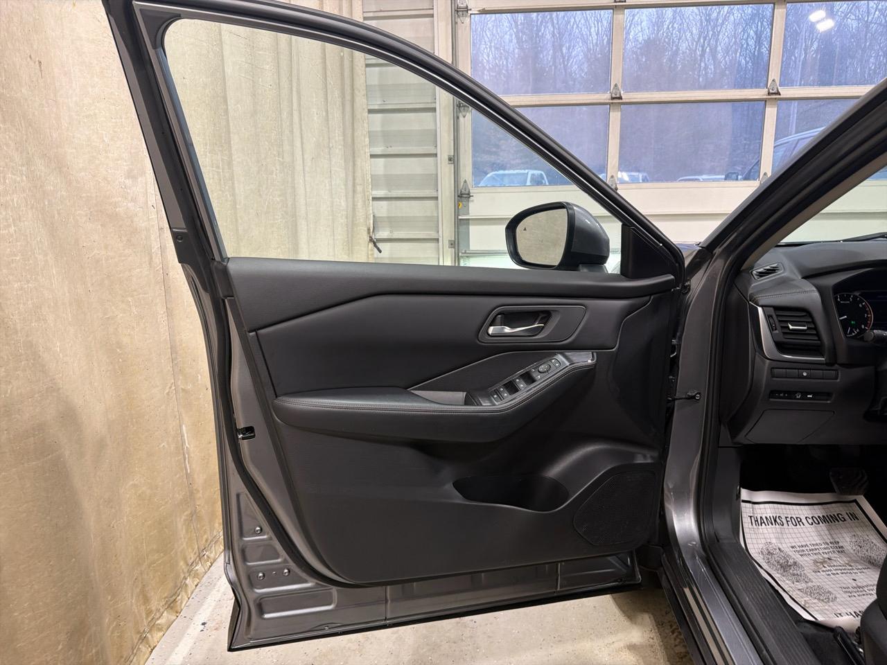 Nissan Rogue AWD SV 2024