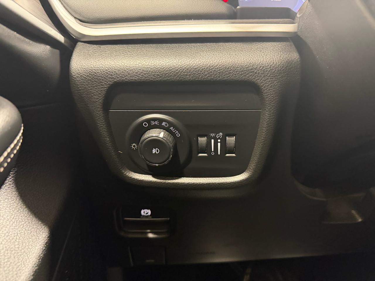 Jeep Grand Cherokee L Limited 4x4 2023