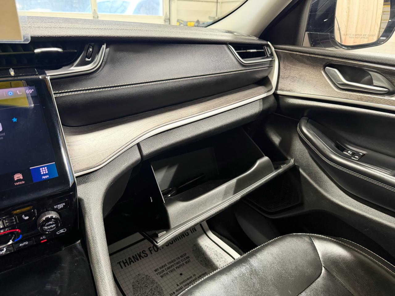 Jeep Grand Cherokee L Limited 4x4 2023