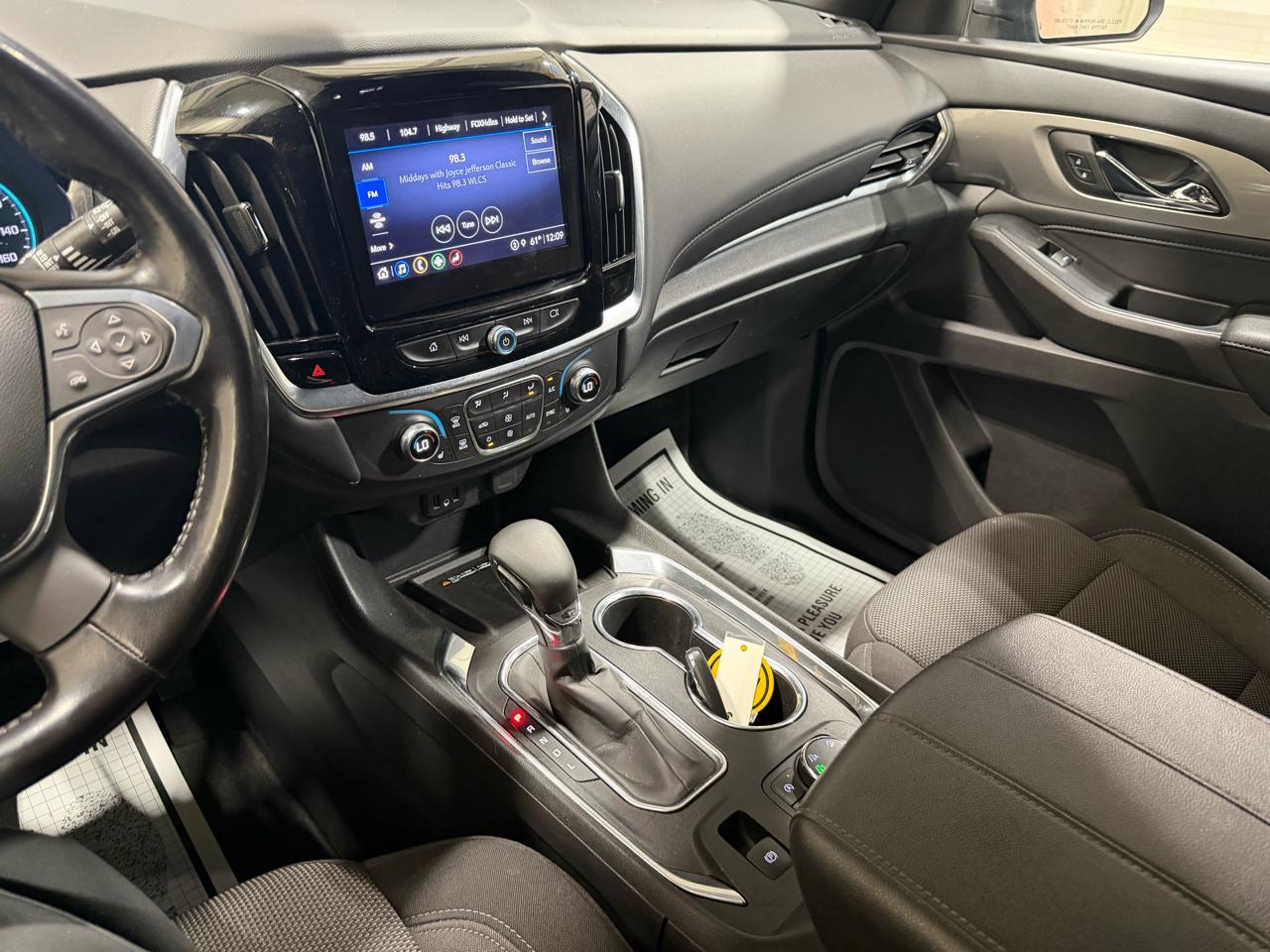 Chevrolet Traverse AWD 4dr LT Cloth w/1LT 2022