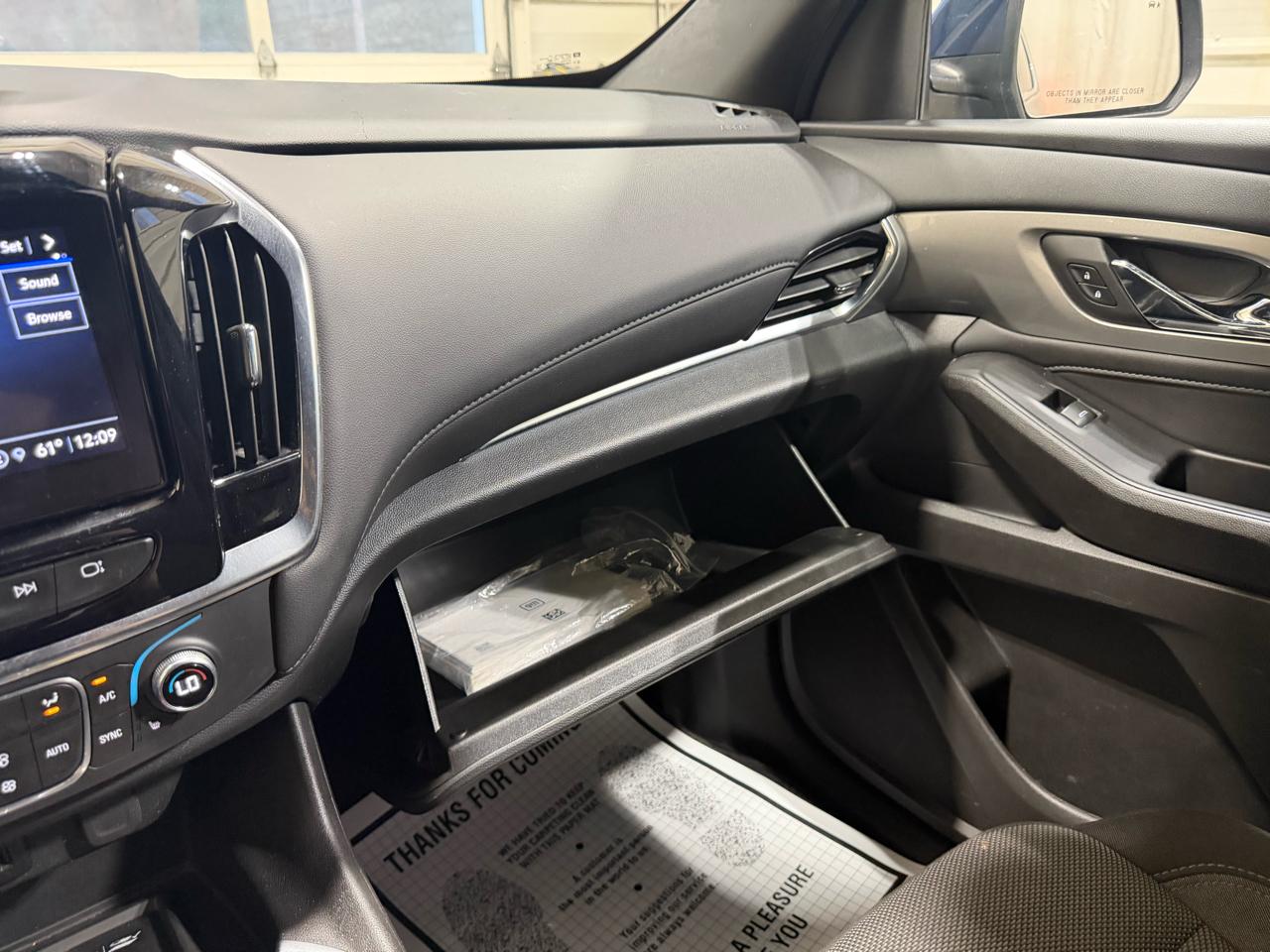 Chevrolet Traverse AWD 4dr LT Cloth w/1LT 2022