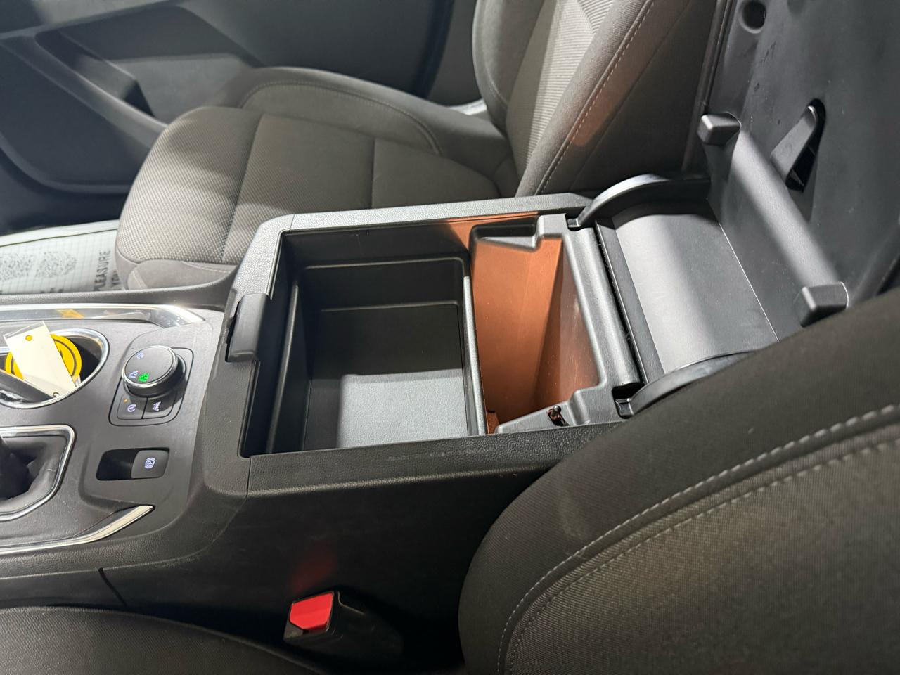 Chevrolet Traverse AWD 4dr LT Cloth w/1LT 2022