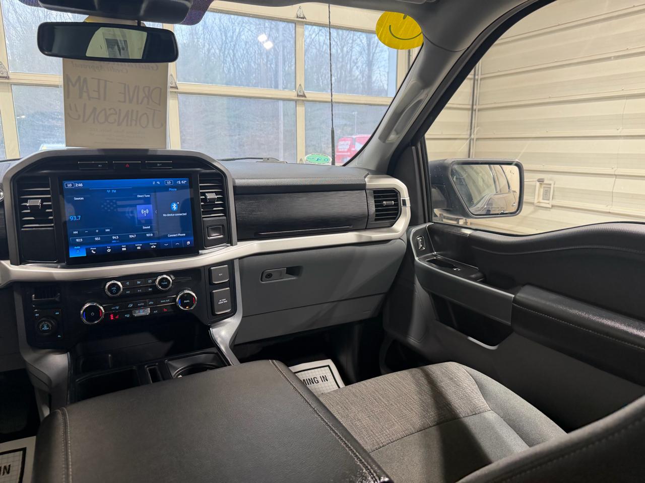 Ford F-150 XLT SuperCrew 5.5-ft. Bed 4WD 2022