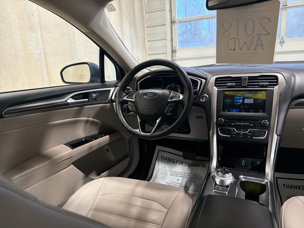 Ford Fusion Hybrid SE FWD 2018