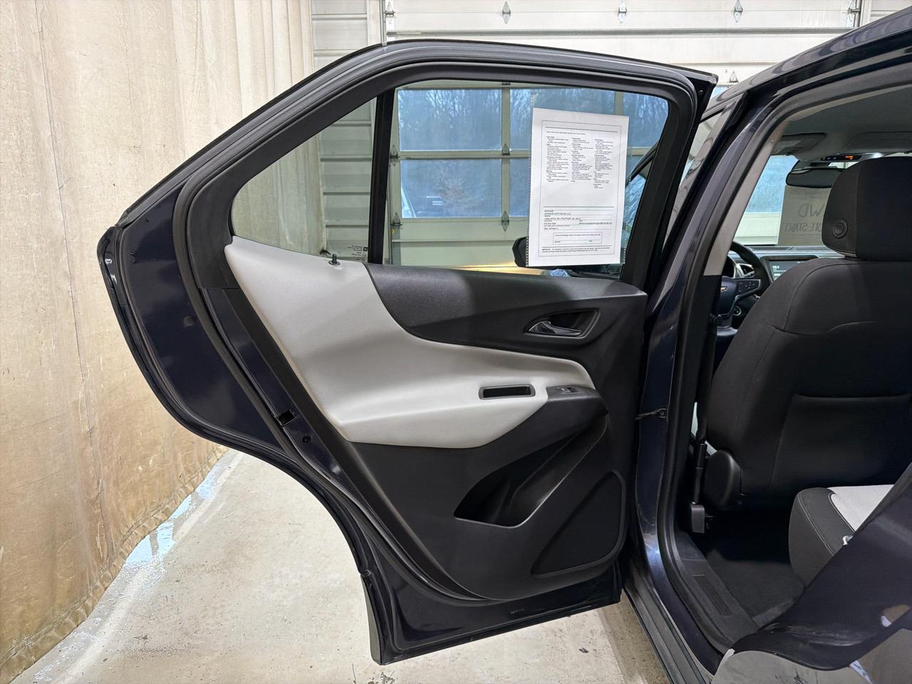 Chevrolet Equinox AWD 4dr LS w/1LS 2018