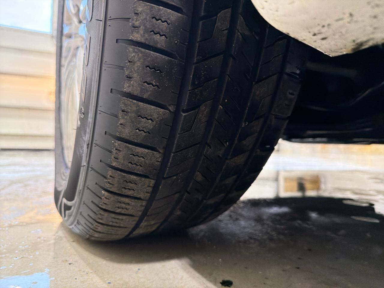 Chrysler Town & Country 4dr Wgn Touring-L Anniversary Edition 2016