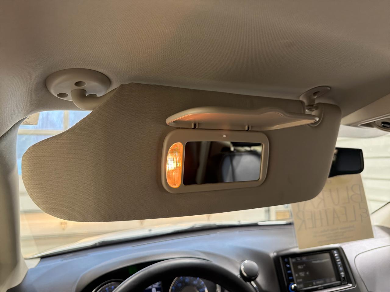 Chrysler Town & Country 4dr Wgn Touring-L Anniversary Edition 2016