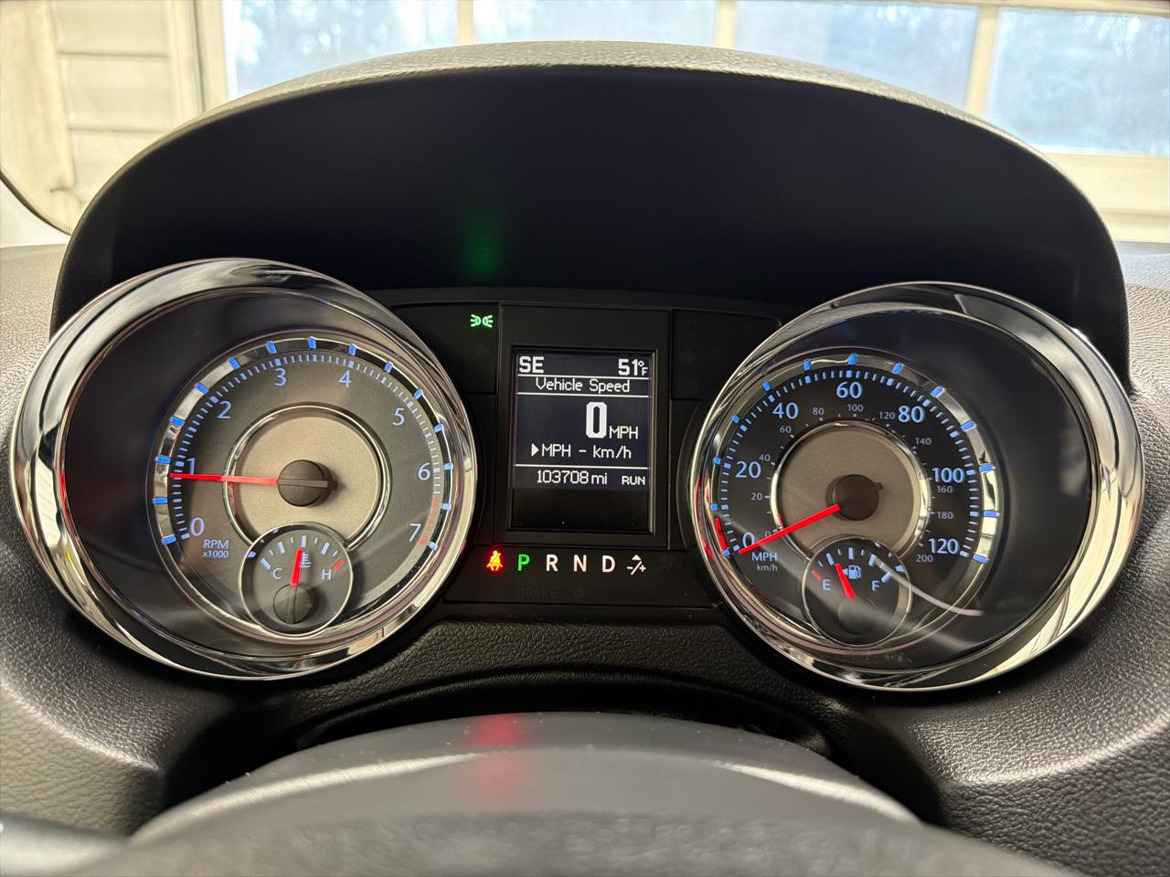 Chrysler Town & Country 4dr Wgn Touring-L Anniversary Edition 2016