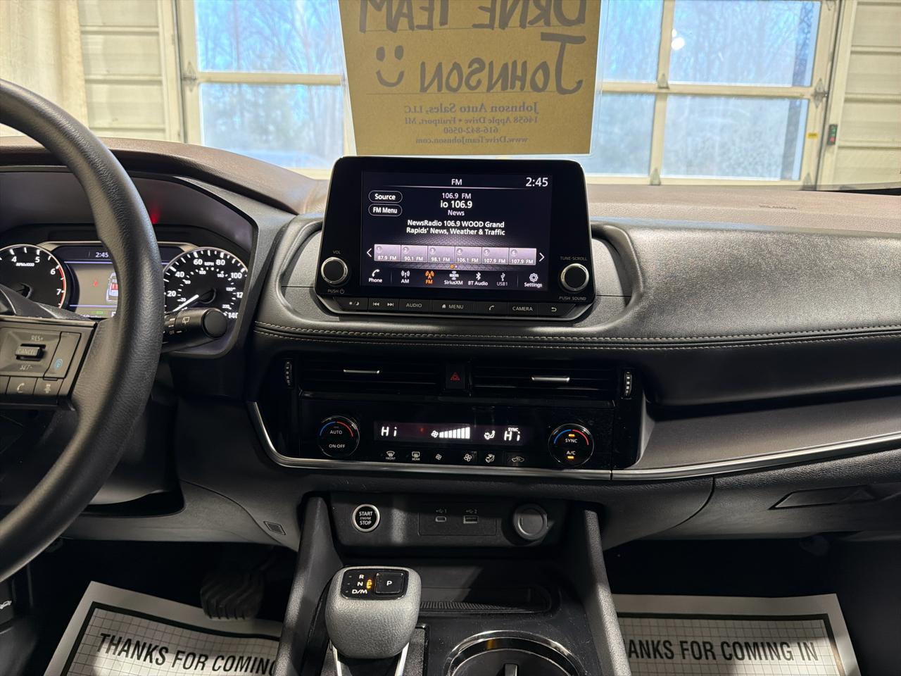 Nissan Rogue AWD SV *Ltd Avail* 2023