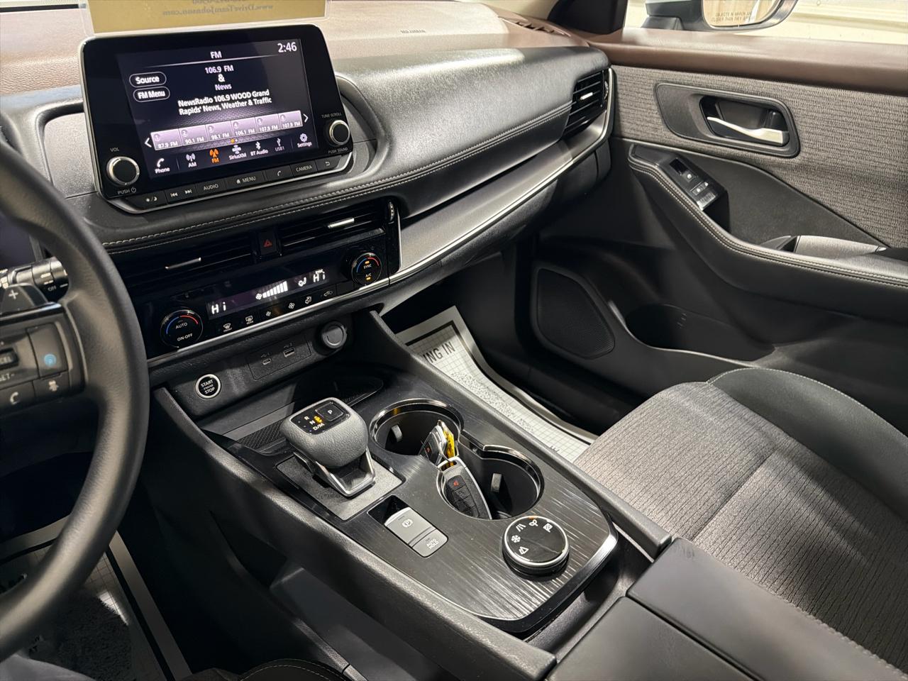 Nissan Rogue AWD SV *Ltd Avail* 2023