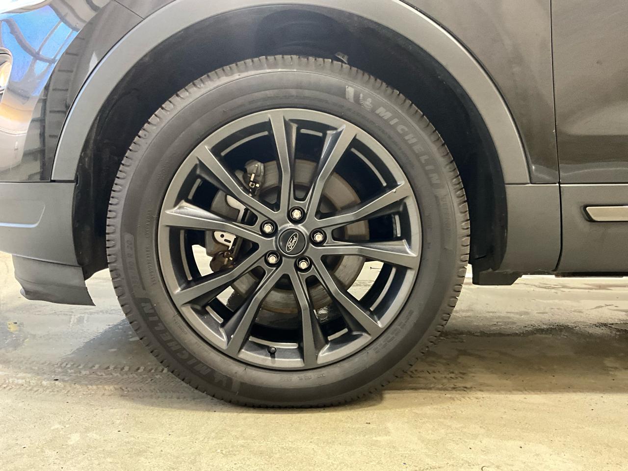 Ford Explorer XLT 4WD 2018