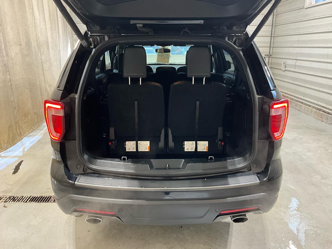 Ford Explorer XLT 4WD 2018