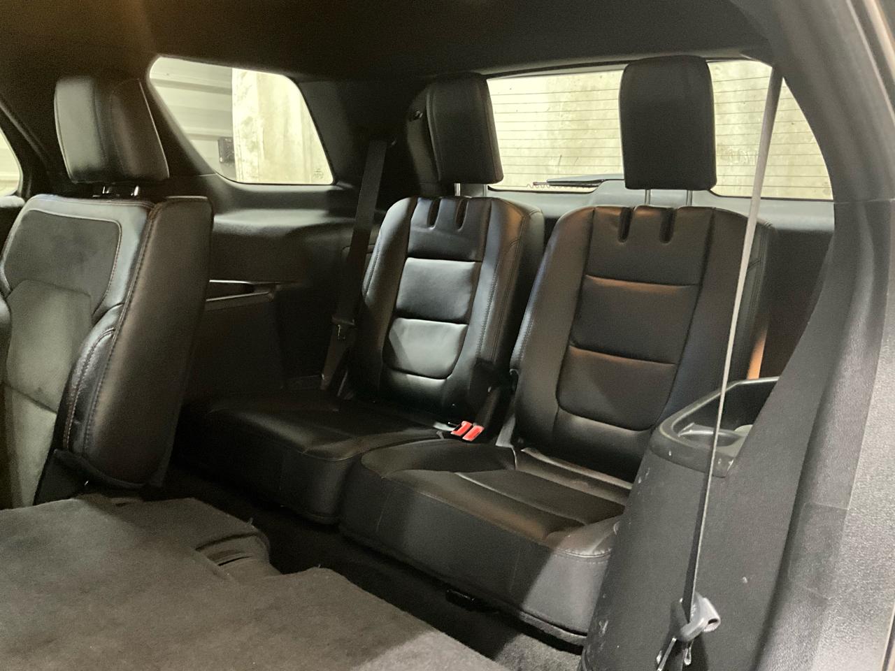Ford Explorer XLT 4WD 2018