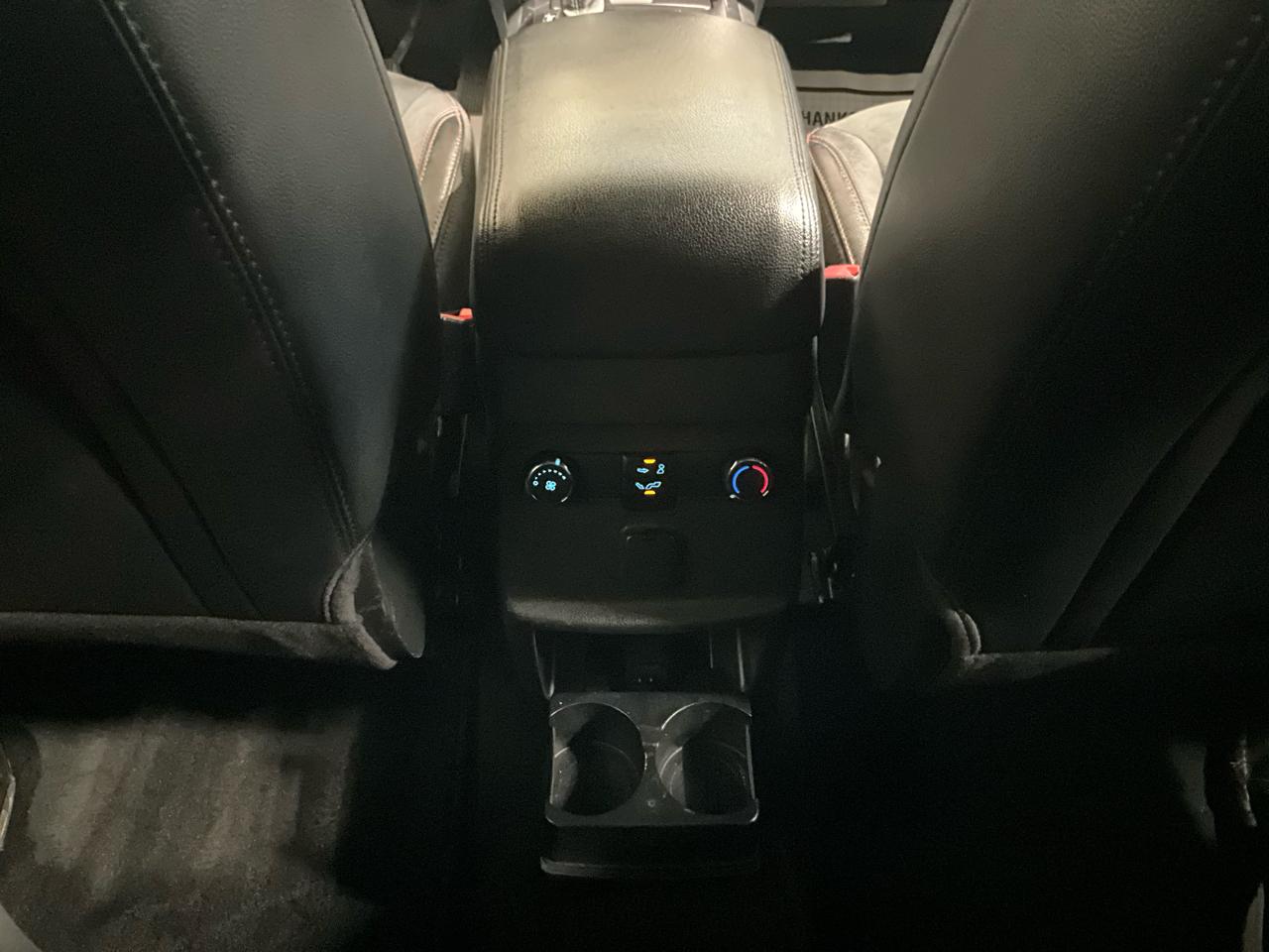 Ford Explorer XLT 4WD 2018