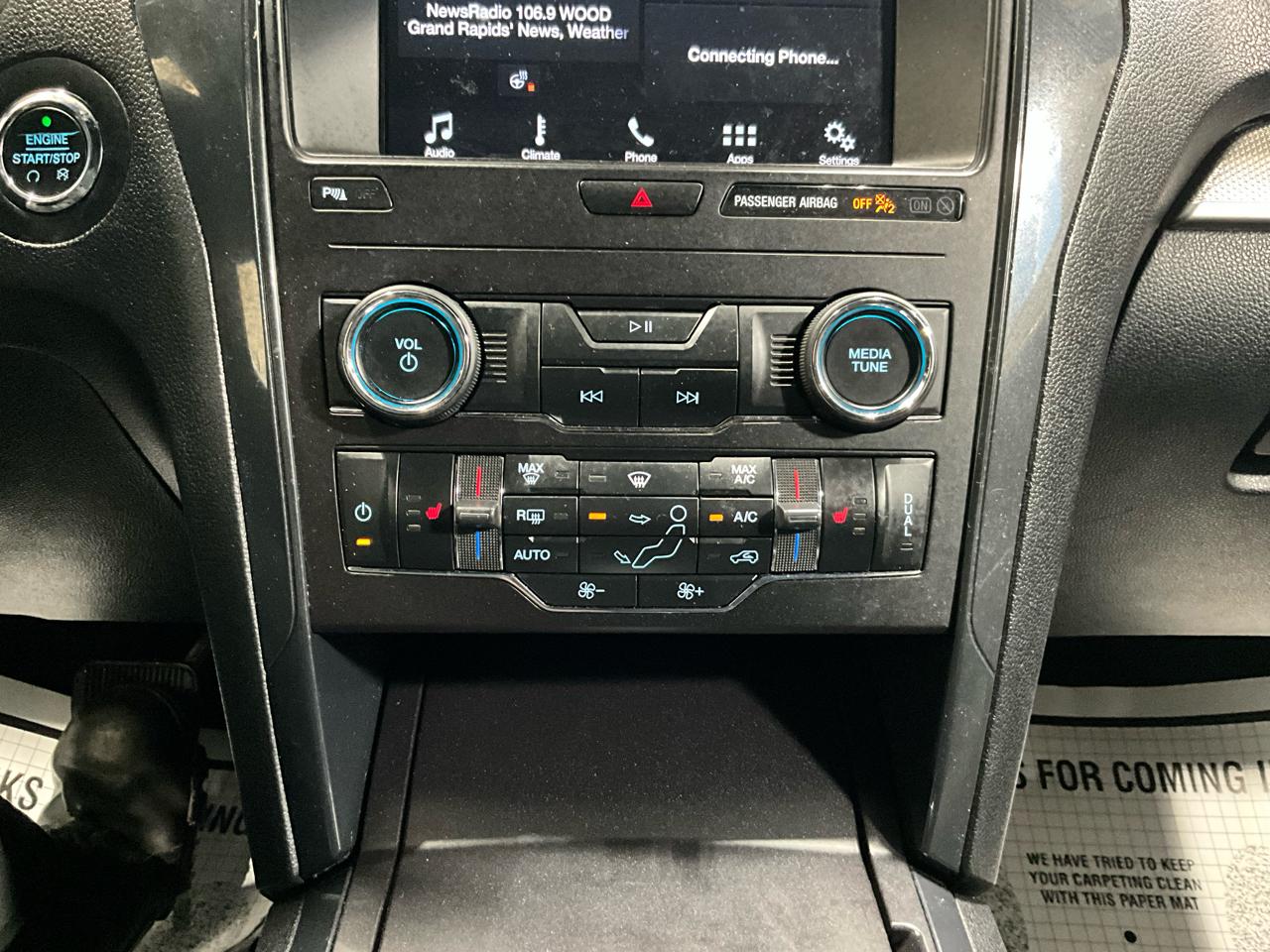 Ford Explorer XLT 4WD 2018