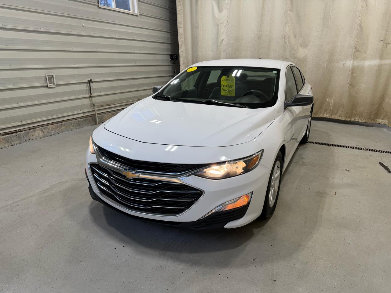 Chevrolet Malibu 4dr Sdn LS w/1FL 2021