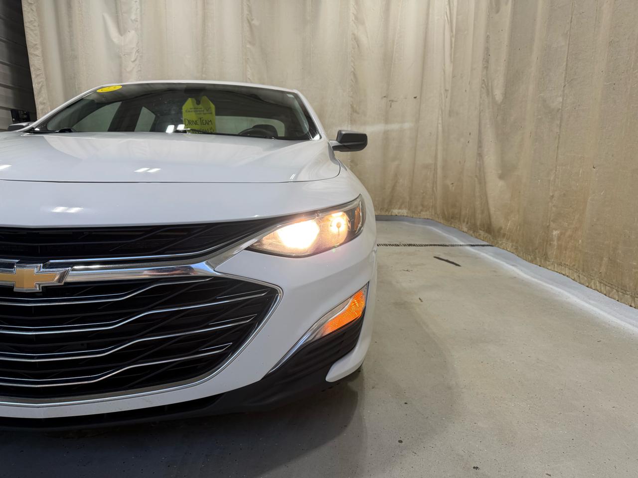 Chevrolet Malibu 4dr Sdn LS w/1FL 2021