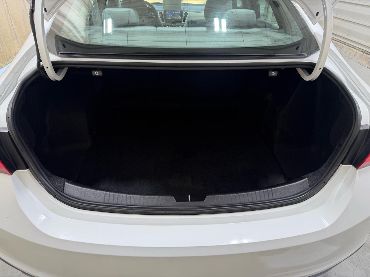 Chevrolet Malibu 4dr Sdn LS w/1FL 2021