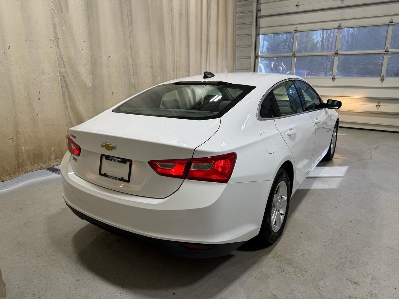 Chevrolet Malibu 4dr Sdn LS w/1FL 2021