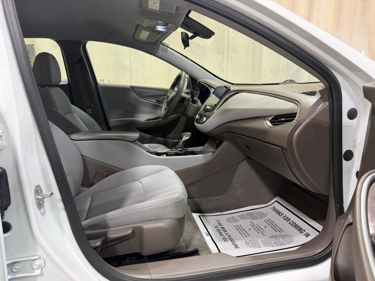 Chevrolet Malibu 4dr Sdn LS w/1FL 2021