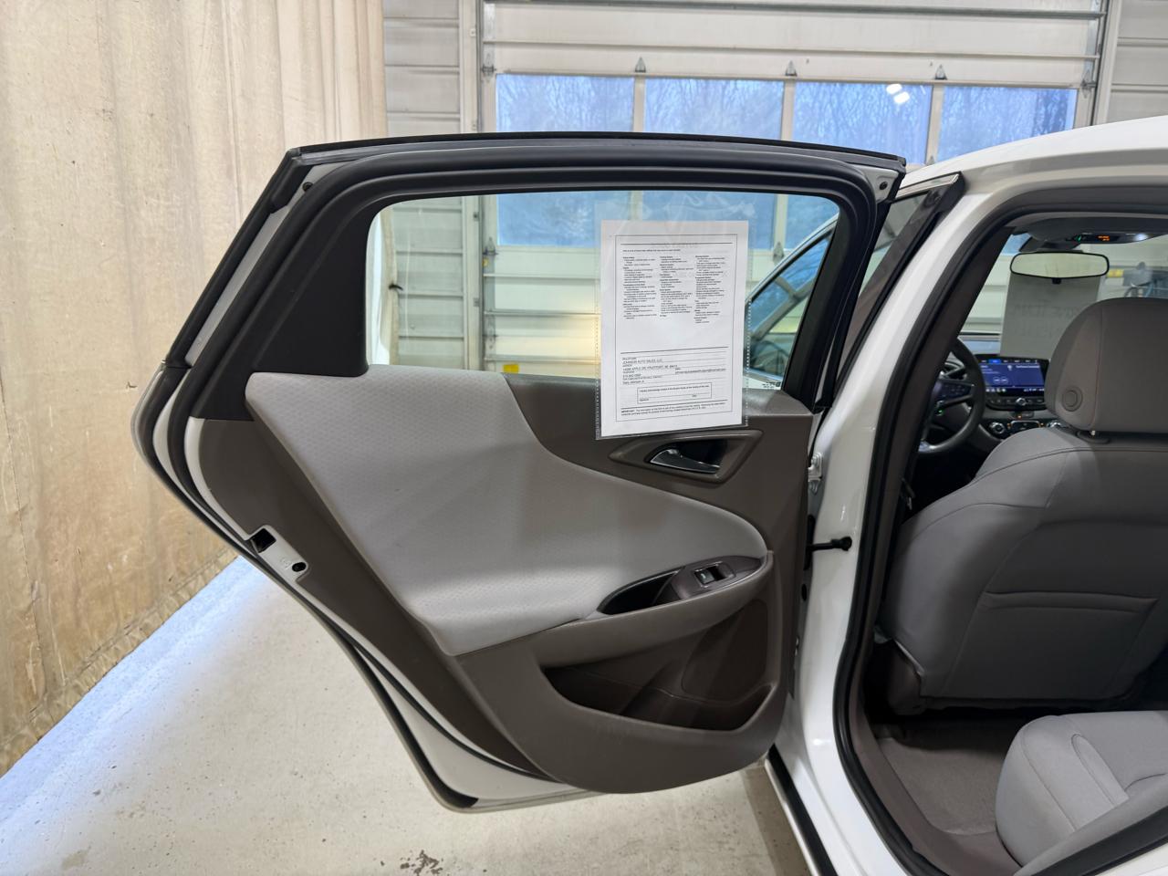 Chevrolet Malibu 4dr Sdn LS w/1FL 2021