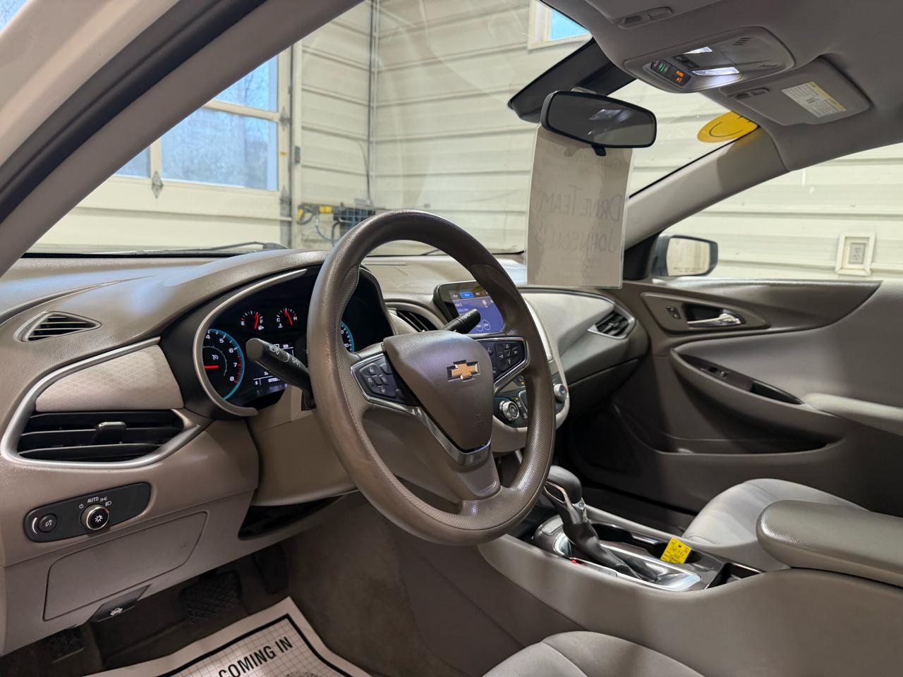 Chevrolet Malibu 4dr Sdn LS w/1FL 2021