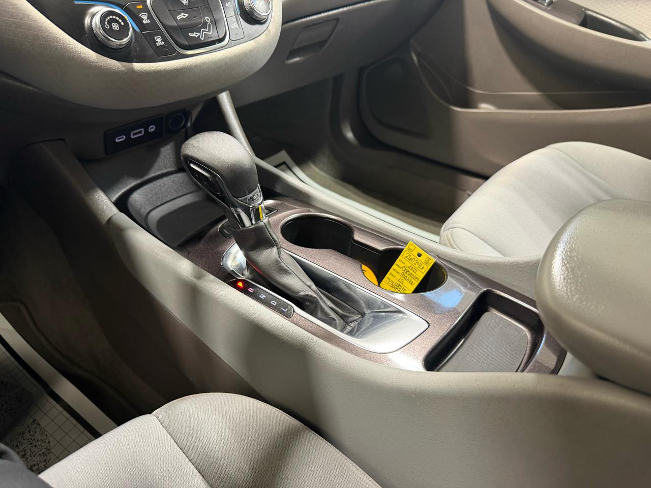 Chevrolet Malibu 4dr Sdn LS w/1FL 2021