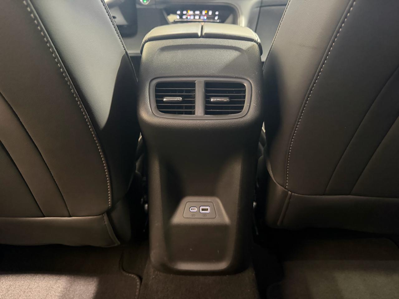 Buick Envision AWD 4dr Essence 2023