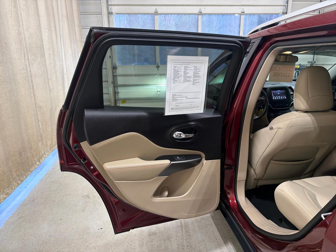 Jeep Cherokee Latitude FWD 2020