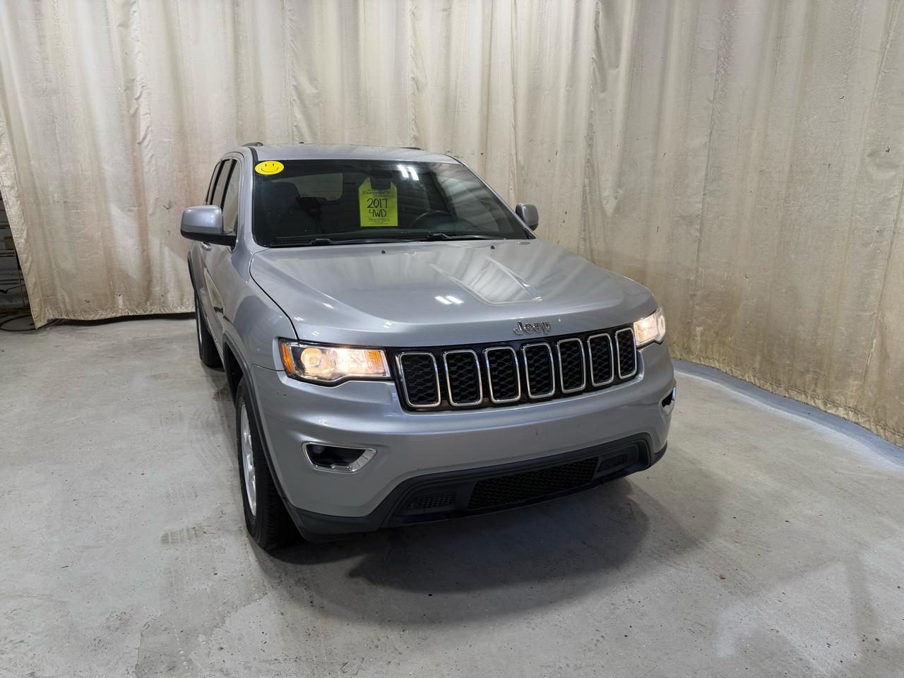 Jeep Grand Cherokee Laredo 4x4 2017