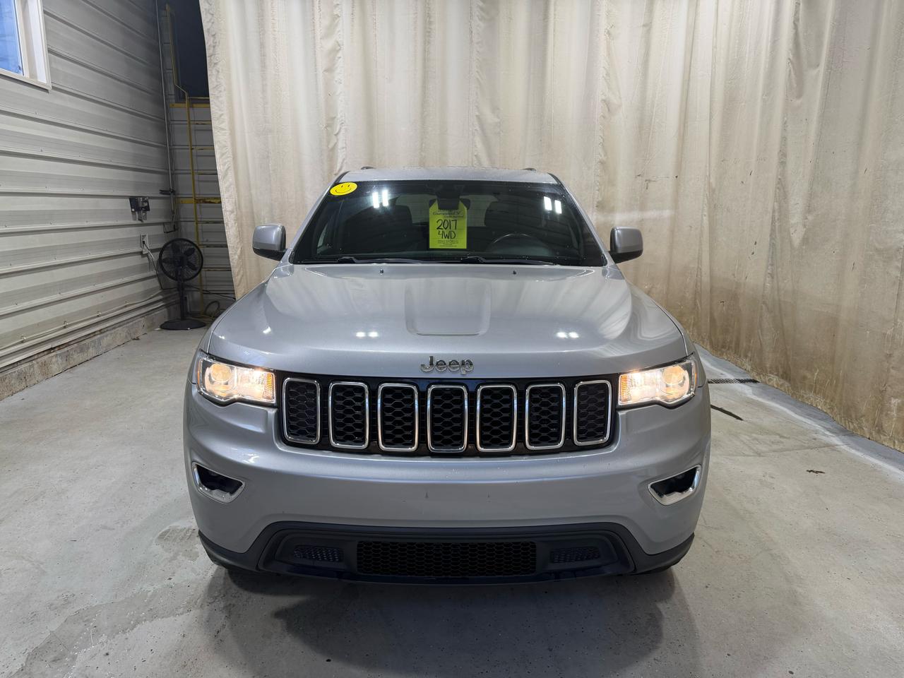 Jeep Grand Cherokee Laredo 4x4 2017