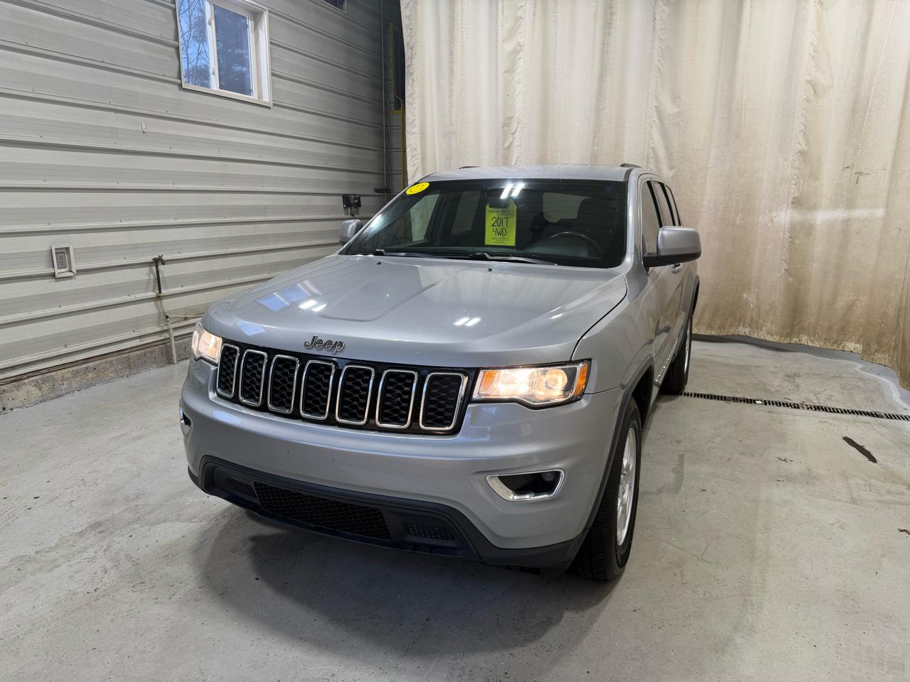 Jeep Grand Cherokee Laredo 4x4 2017