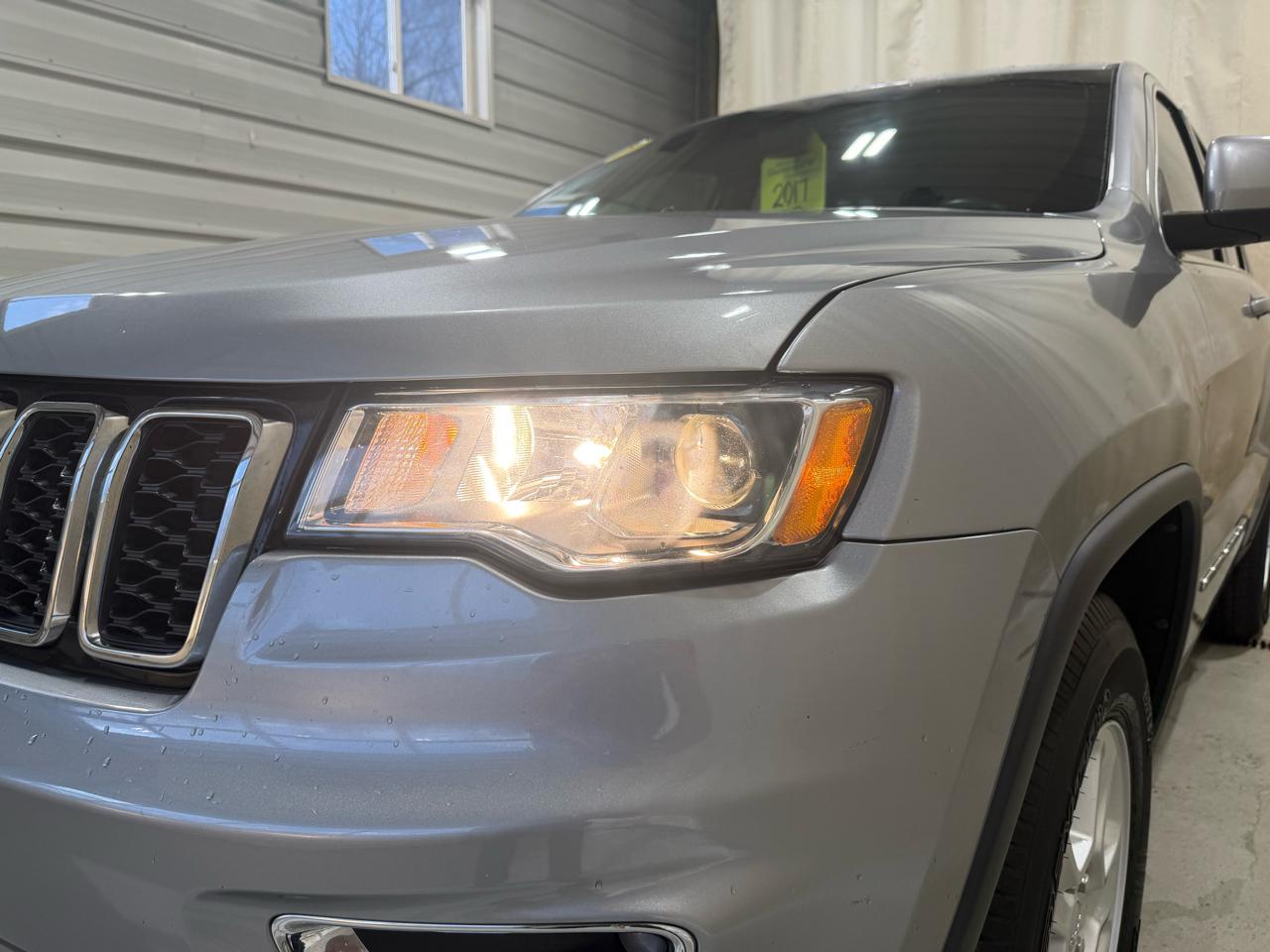 Jeep Grand Cherokee Laredo 4x4 2017