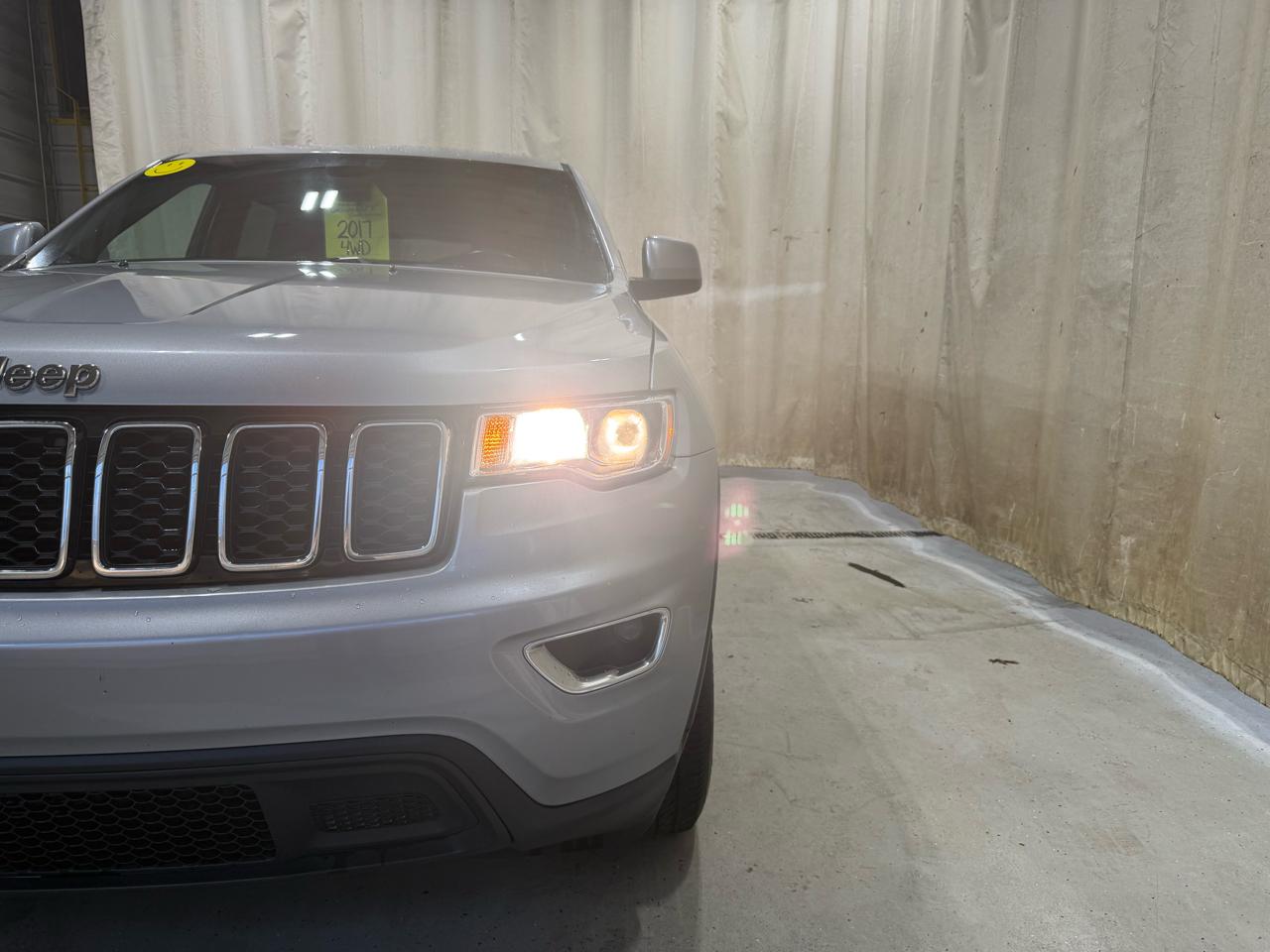 Jeep Grand Cherokee Laredo 4x4 2017