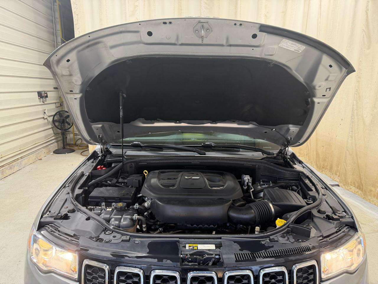 Jeep Grand Cherokee Laredo 4x4 2017