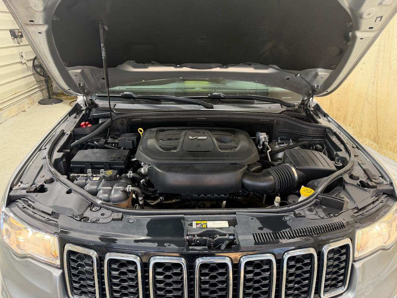 Jeep Grand Cherokee Laredo 4x4 2017