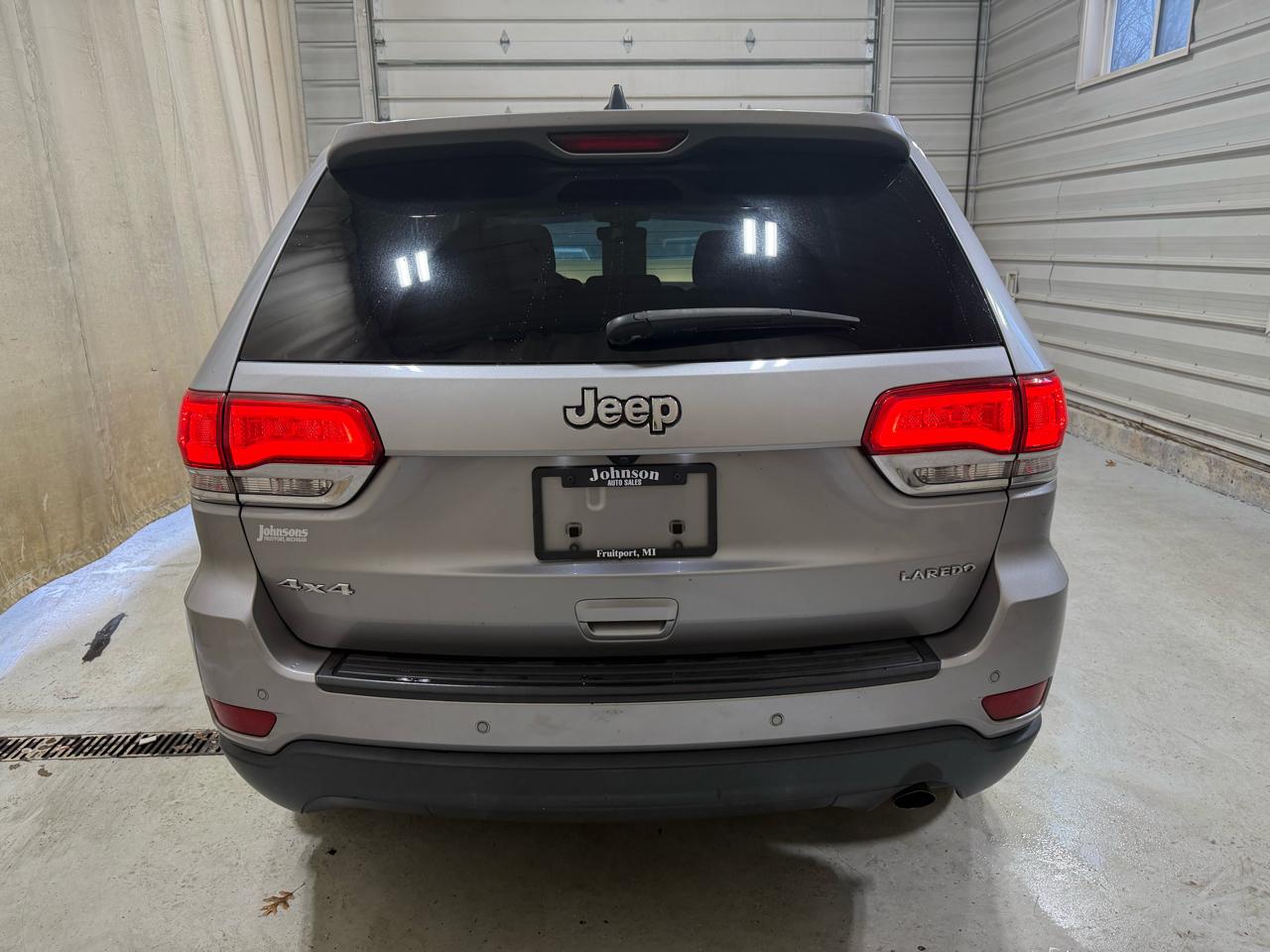 Jeep Grand Cherokee Laredo 4x4 2017