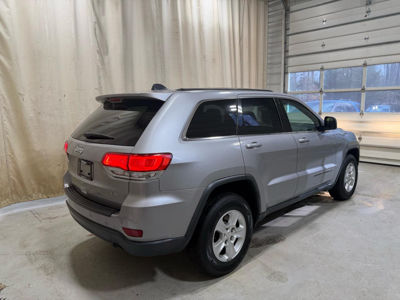 Jeep Grand Cherokee Laredo 4x4 2017