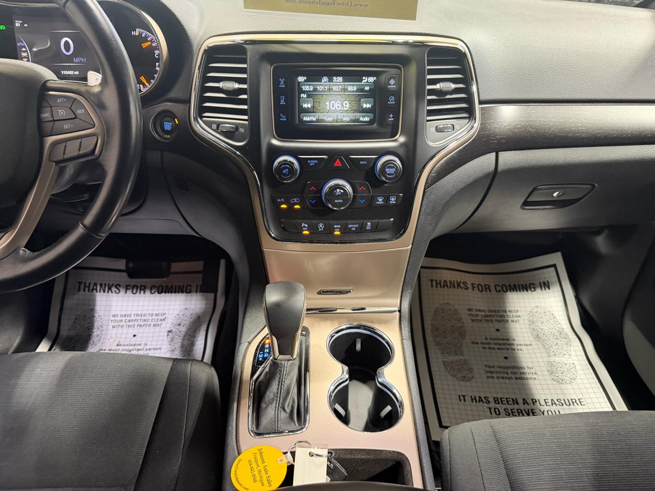 Jeep Grand Cherokee Laredo 4x4 2017