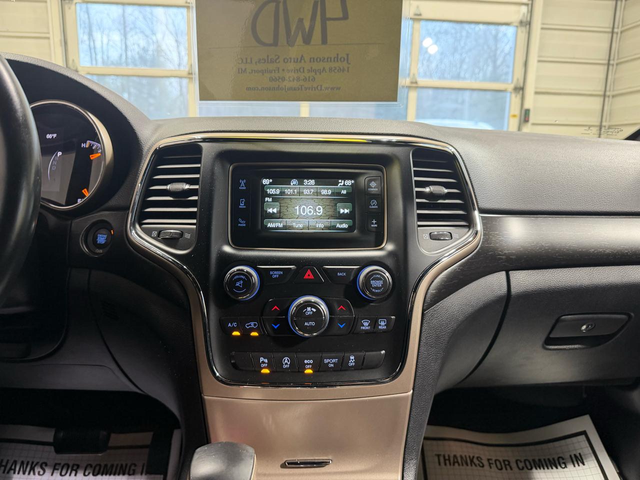 Jeep Grand Cherokee Laredo 4x4 2017