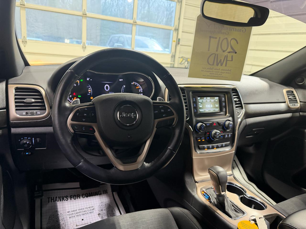 Jeep Grand Cherokee Laredo 4x4 2017