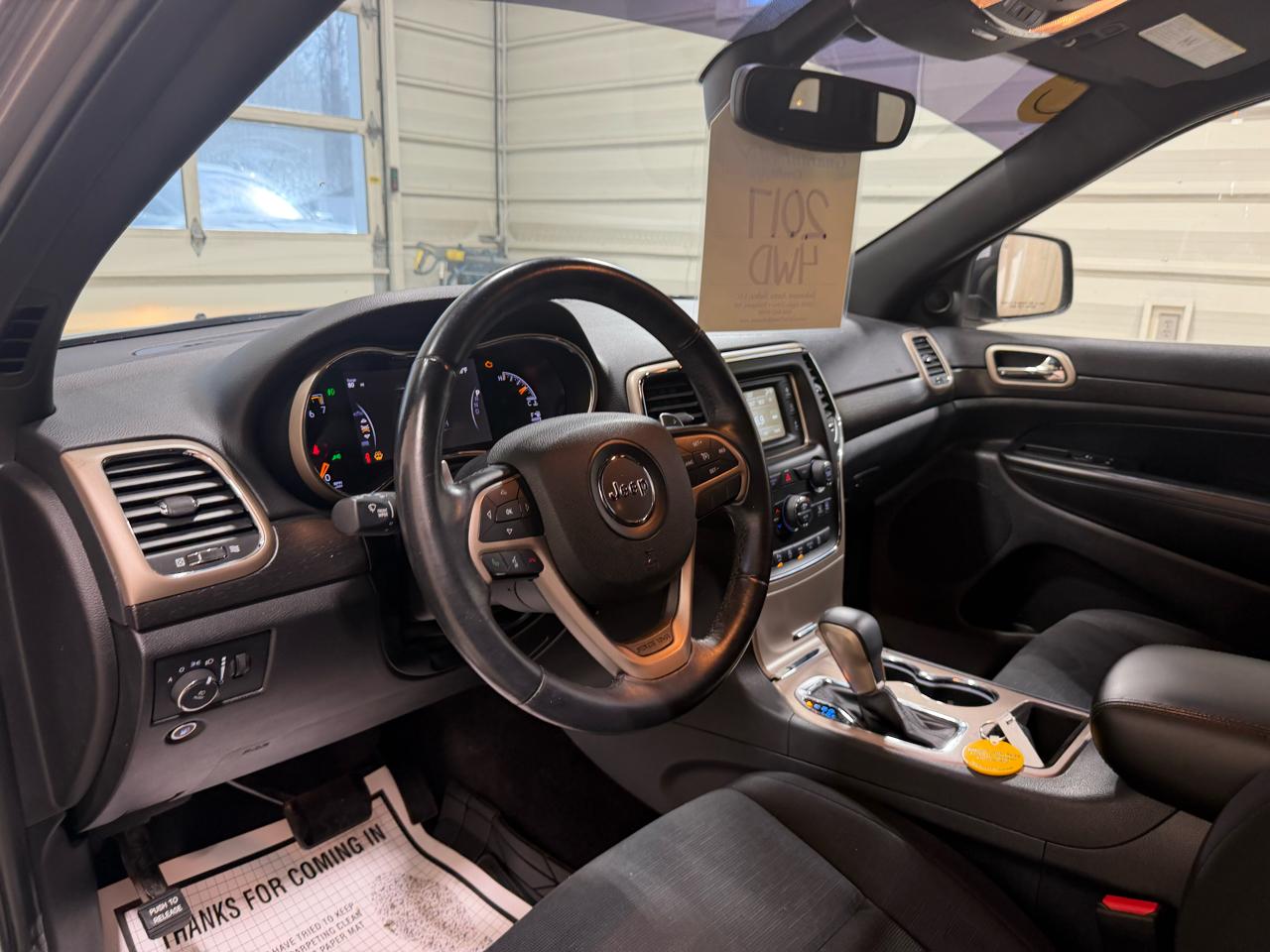 Jeep Grand Cherokee Laredo 4x4 2017