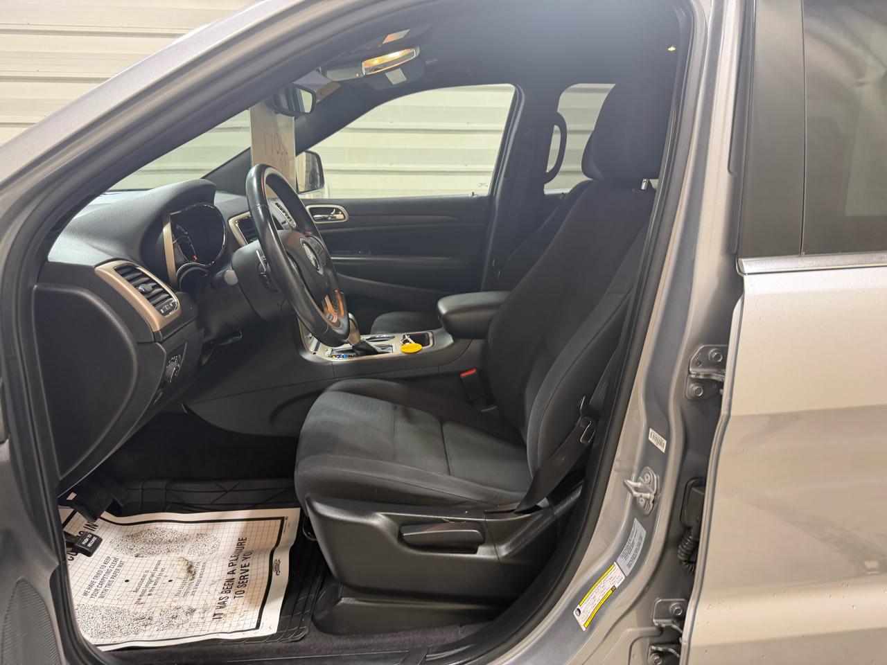 Jeep Grand Cherokee Laredo 4x4 2017