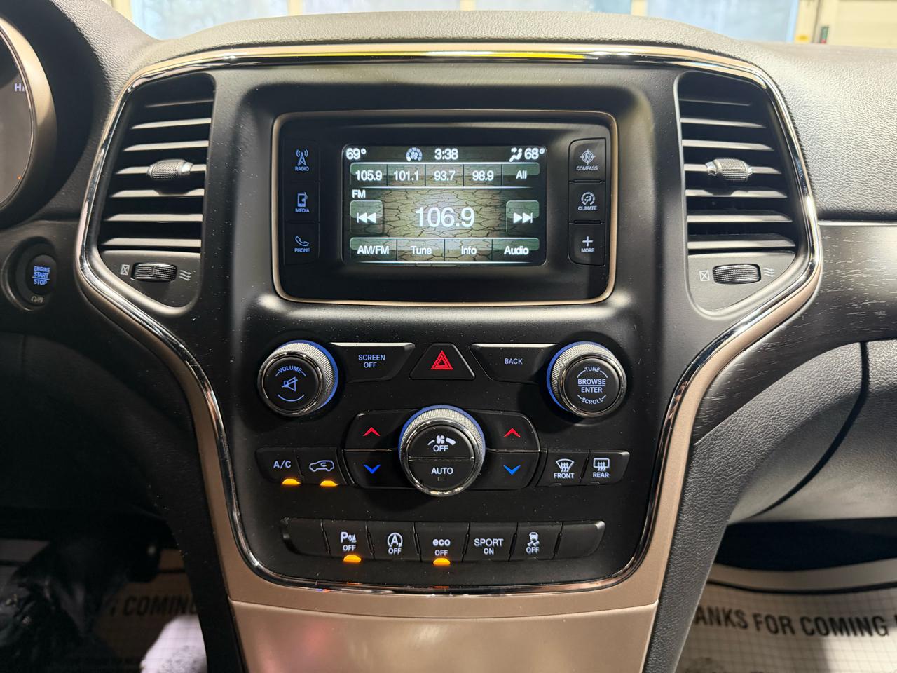 Jeep Grand Cherokee Laredo 4x4 2017