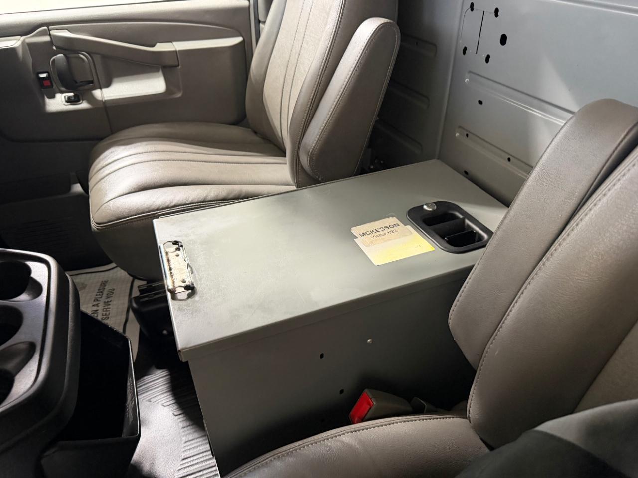 Chevrolet Express Cargo Van RWD 3500 155" 2020