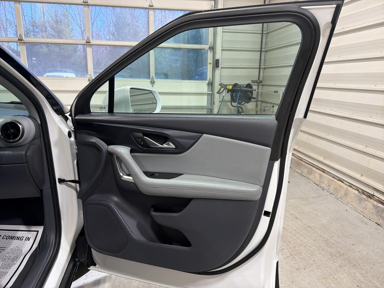 Chevrolet Blazer FWD 4dr w/3LT 2019